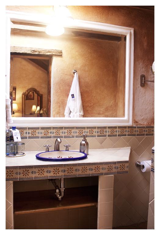Hotel Meson de Maria Antigua Habitación foto